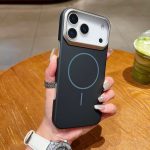 Premium MMkio Fiber PC Case with Metal Camera Protection for — iPhone