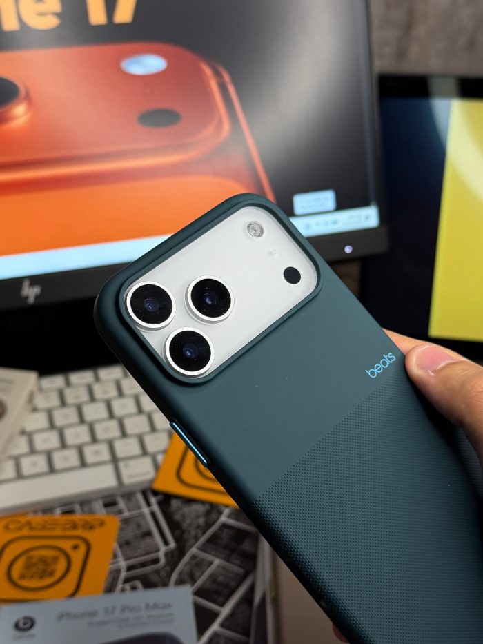 Beats Rugged MagSafe with Camera Control for — iPhone - Image 5