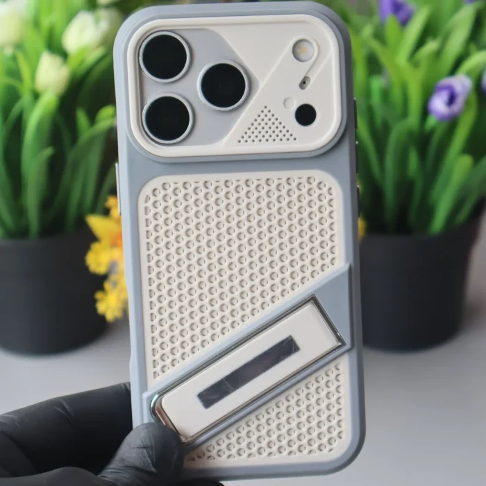 Mesh Heat-Dissipation Protective Case for — iPhone  - Image 4