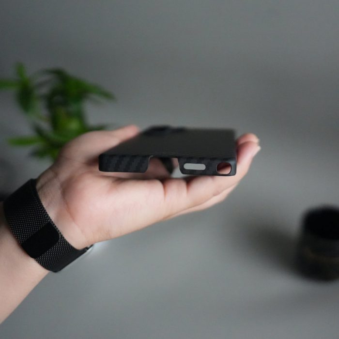 X-Level Magnetic Carbon Fiber Texture Case — Samsung - Image 4