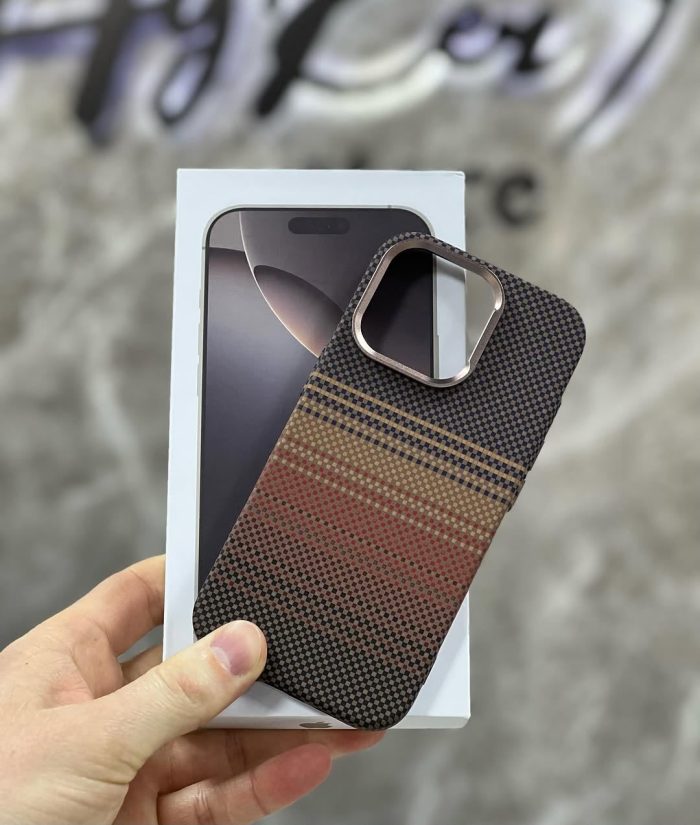 Carbon Fibre Texture MagSafe Case for — iPhone - Image 10