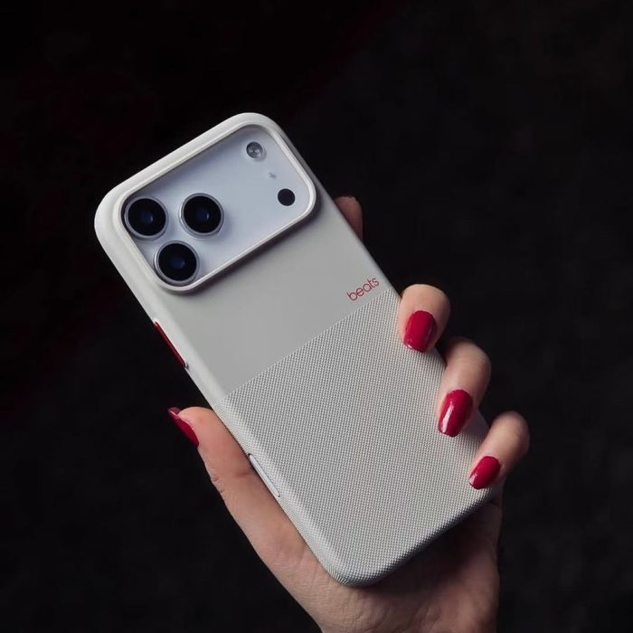 Beats Rugged MagSafe with Camera Control for — iPhone - Image 11