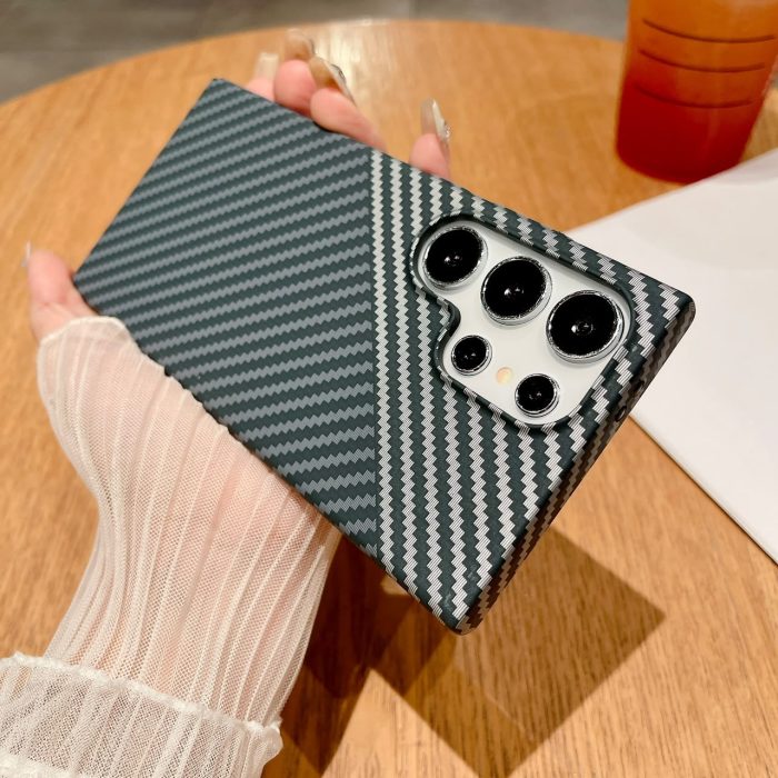 Ultra Thin Aramid Fiber Carbon MagSafe Case for – Samsung - Image 8